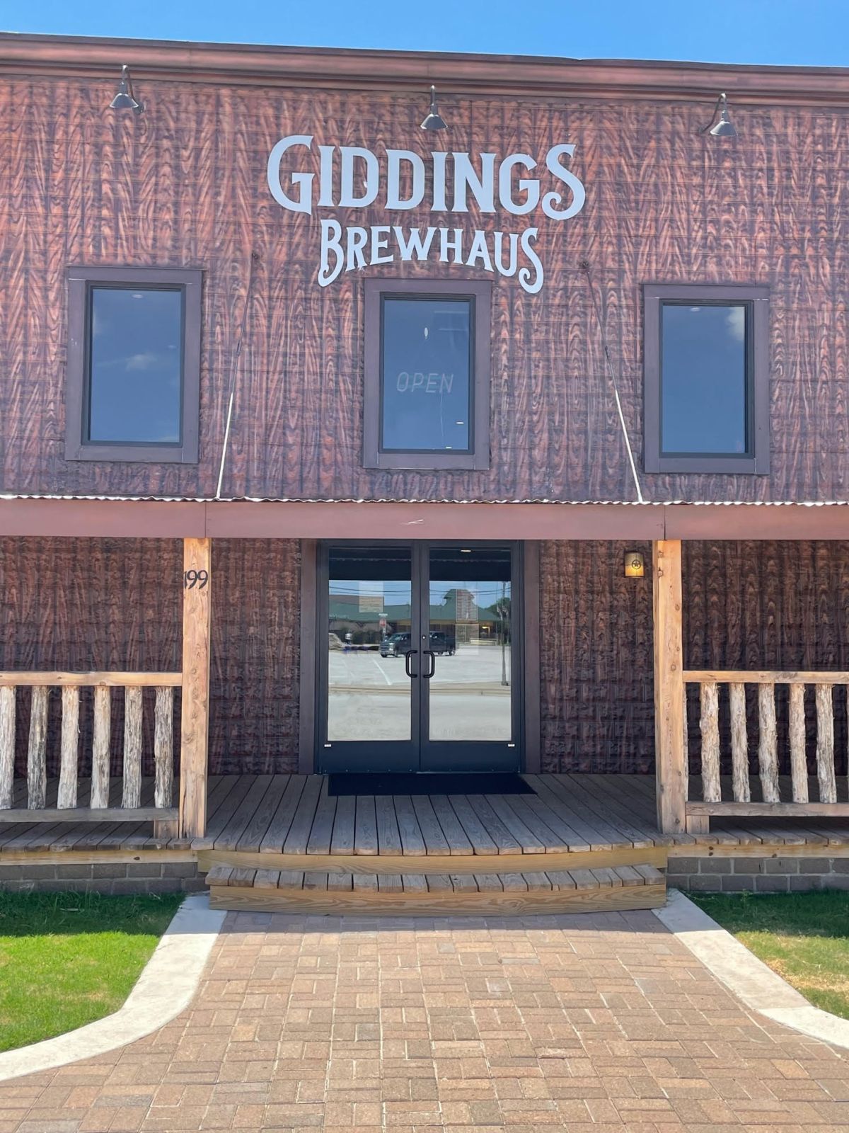 Free Concerts Tasty Food And Excellent Craft Cocktails And Brews Filled